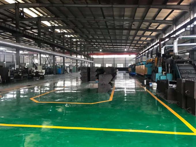 Jiaxing City Qunbang Hardware Co., Ltd fabrika üretim hattı 4